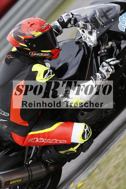 /Archiv-2025/04 13.04.2025 Get Faster Caremotion ADR/Gruppe gruen/228